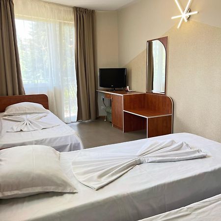גולדן סנדס Hotel Jambo מראה חיצוני תמונה