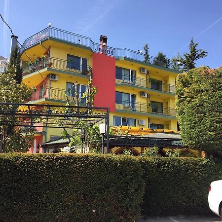 גולדן סנדס Hotel Jambo מראה חיצוני תמונה