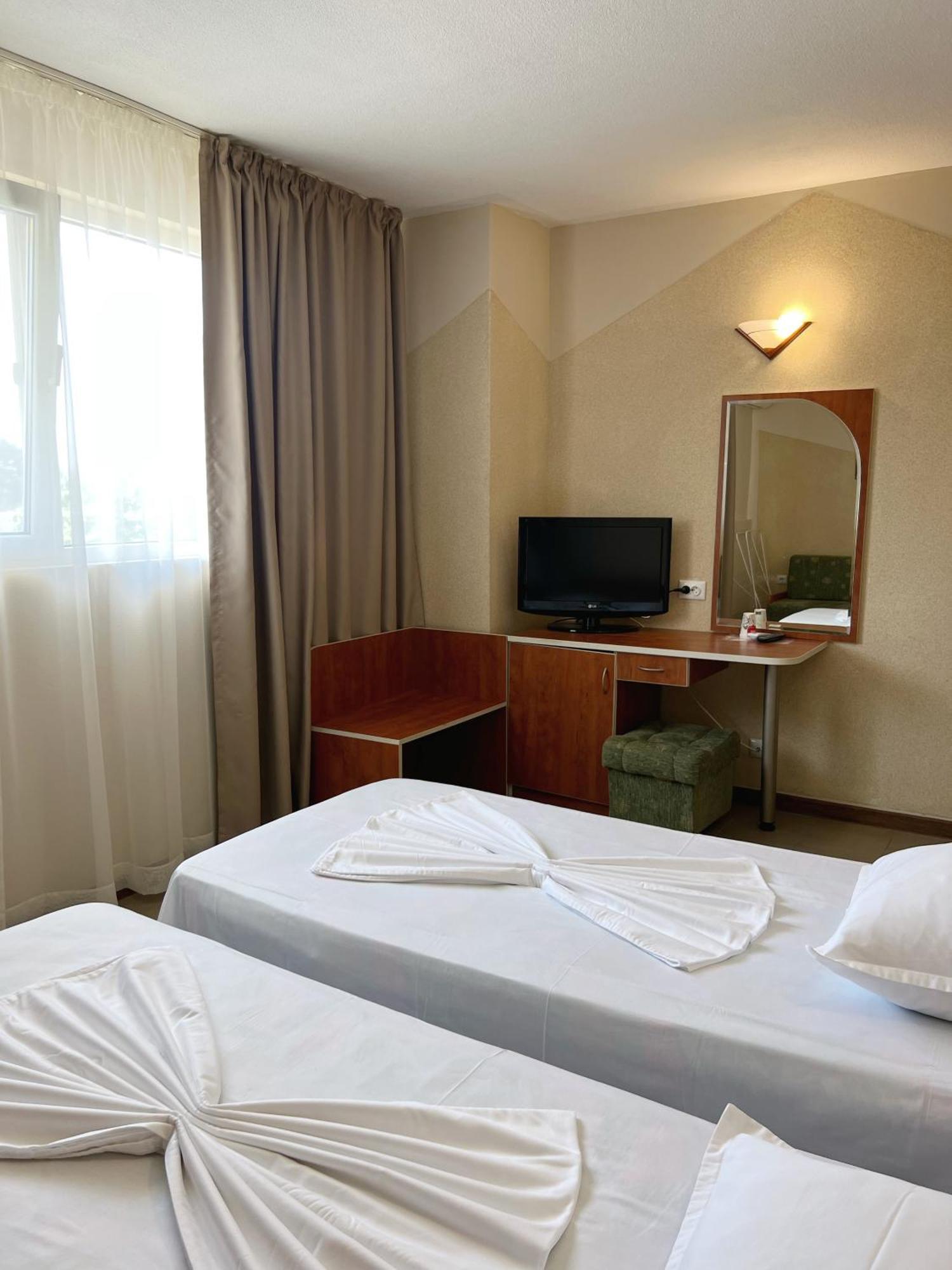 גולדן סנדס Hotel Jambo מראה חיצוני תמונה