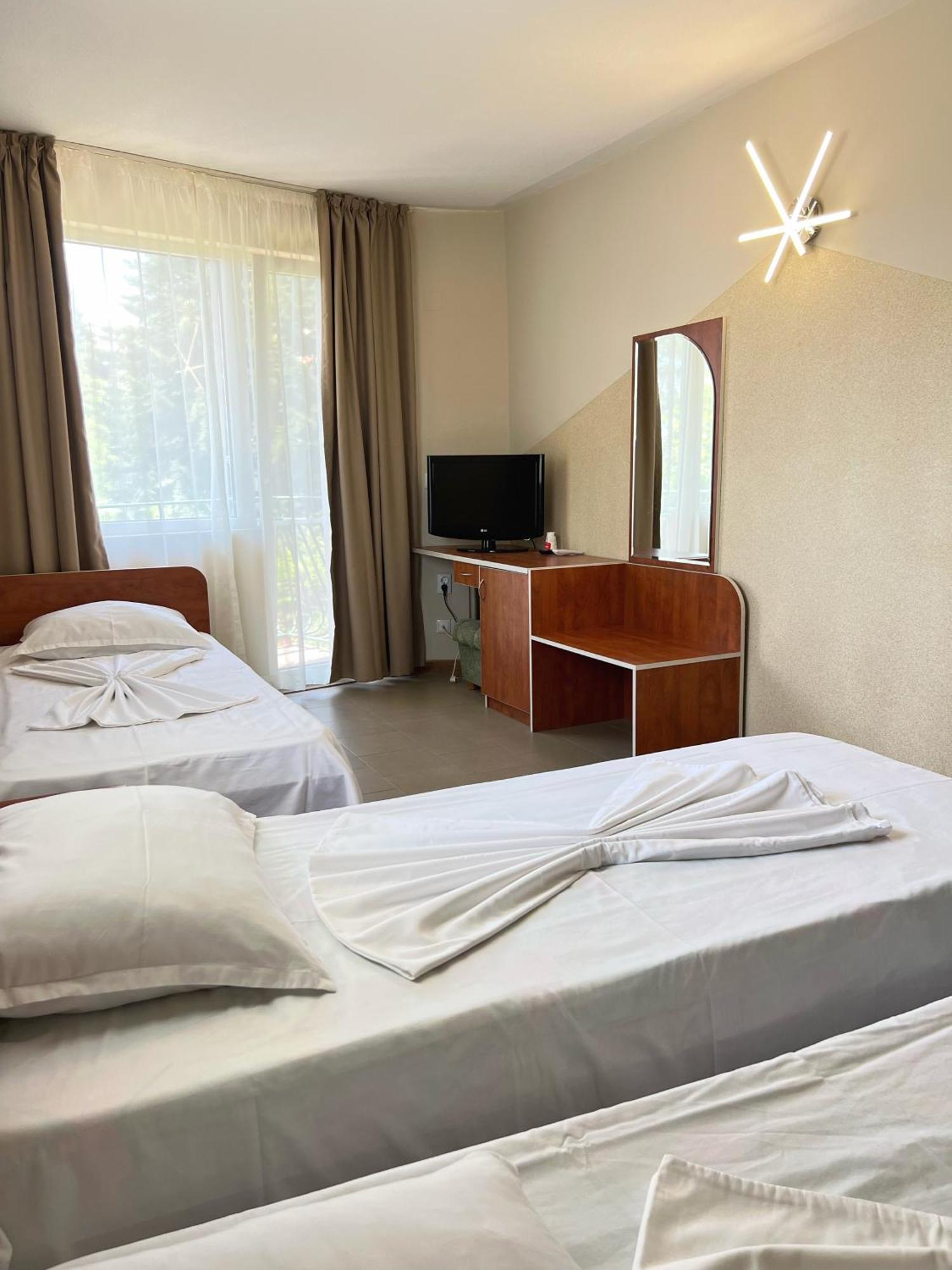 גולדן סנדס Hotel Jambo מראה חיצוני תמונה