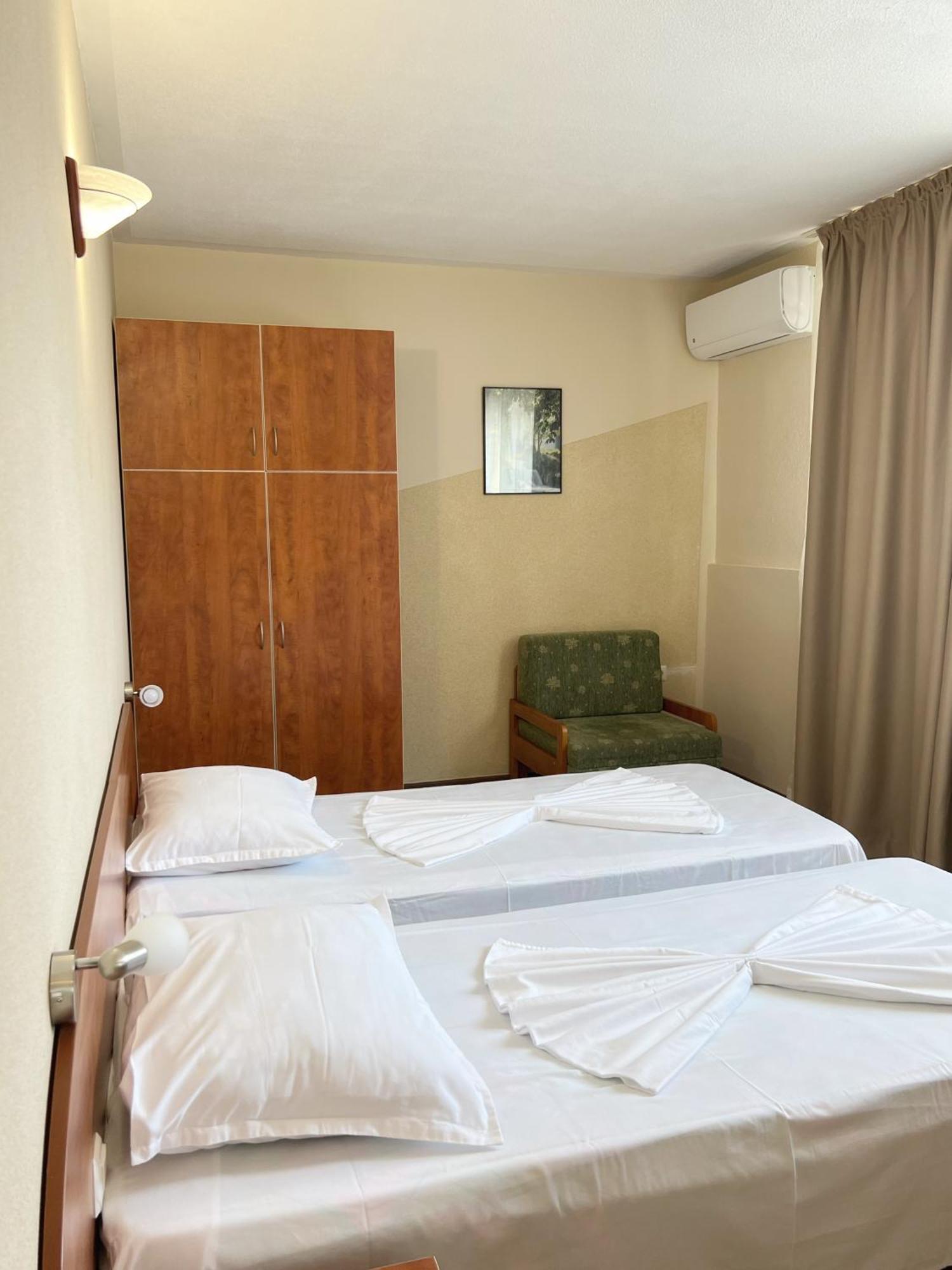 גולדן סנדס Hotel Jambo מראה חיצוני תמונה