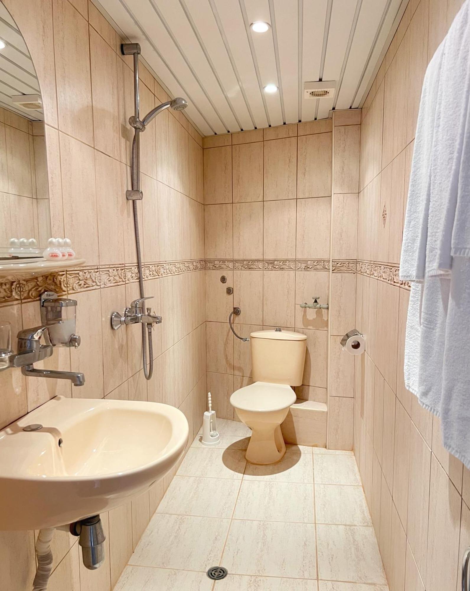 גולדן סנדס Hotel Jambo מראה חיצוני תמונה