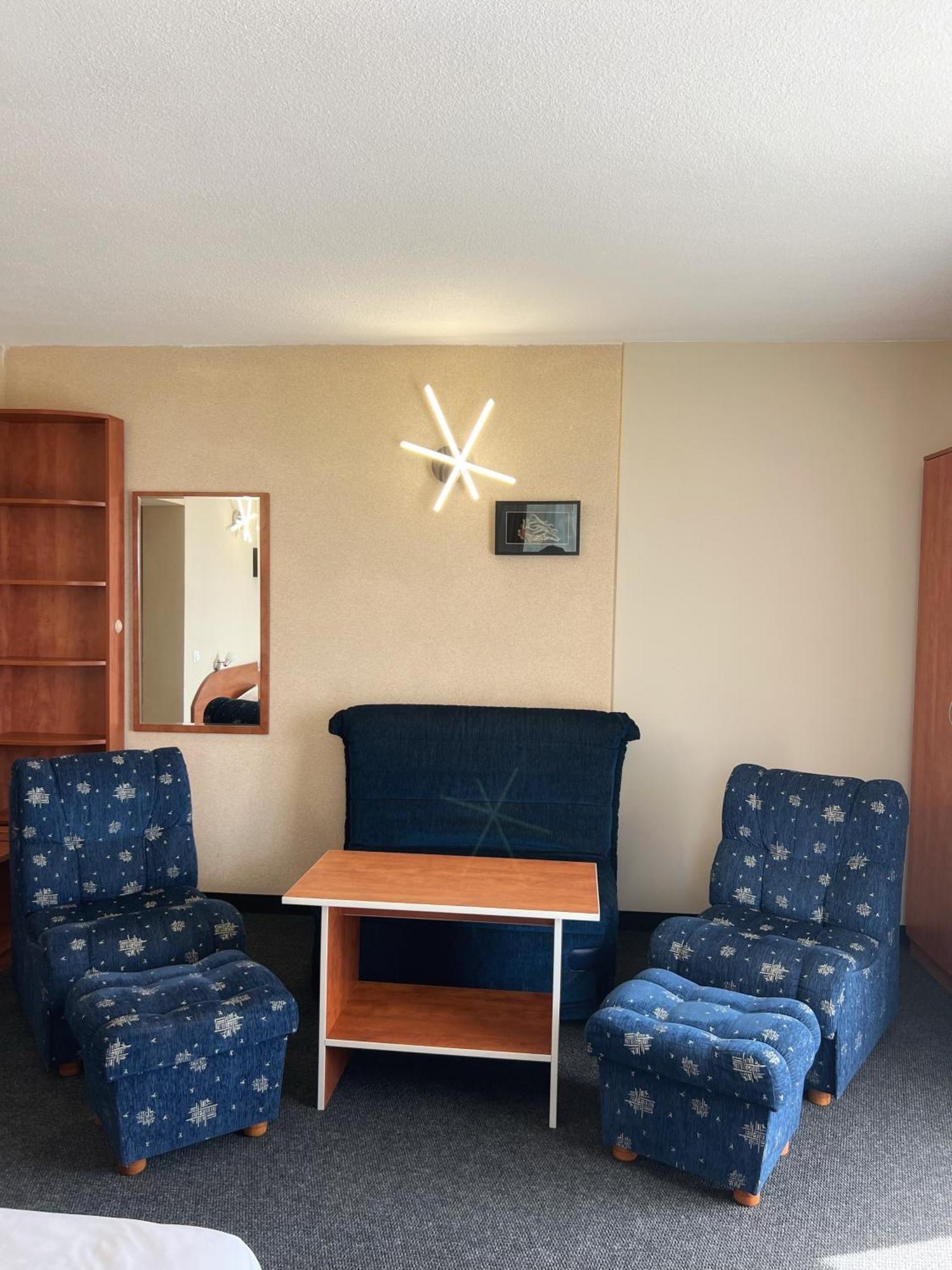 גולדן סנדס Hotel Jambo מראה חיצוני תמונה