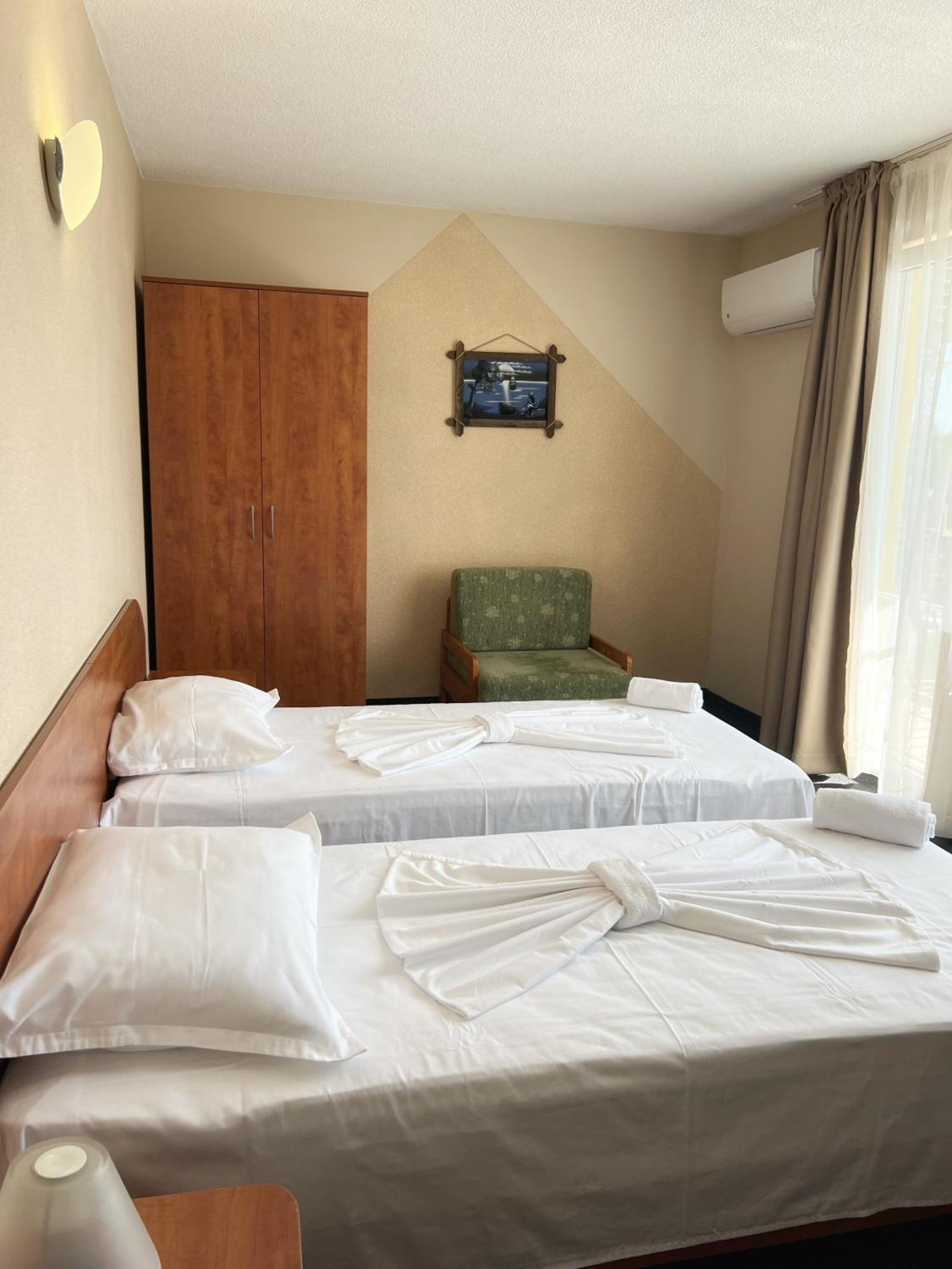 גולדן סנדס Hotel Jambo מראה חיצוני תמונה