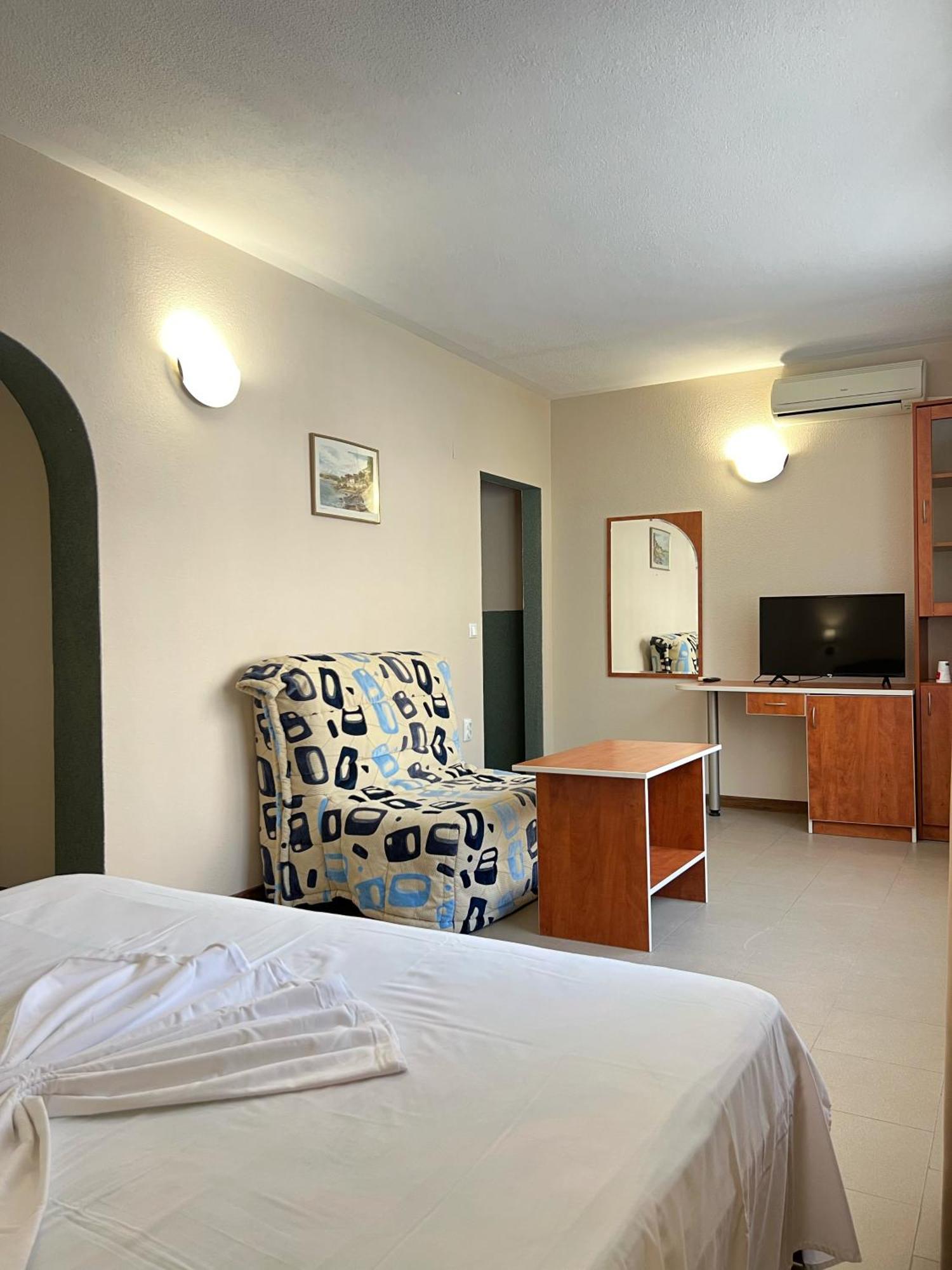 גולדן סנדס Hotel Jambo מראה חיצוני תמונה